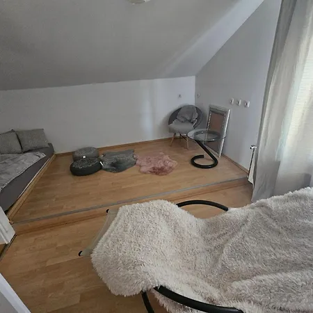 Appartement Sredi Ravnice